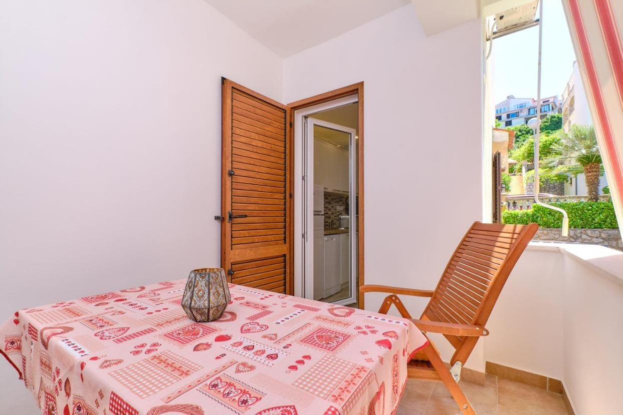 Apartments Enna Mali Lošinj Zewnętrze zdjęcie
