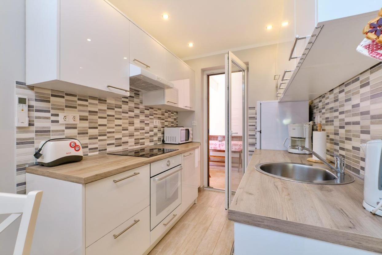 Apartments Enna Mali Lošinj Zewnętrze zdjęcie