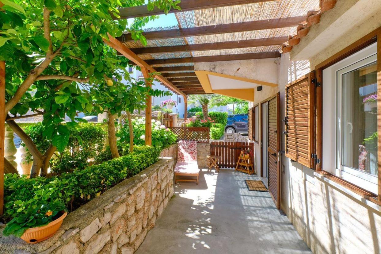 Apartments Enna Mali Lošinj Zewnętrze zdjęcie